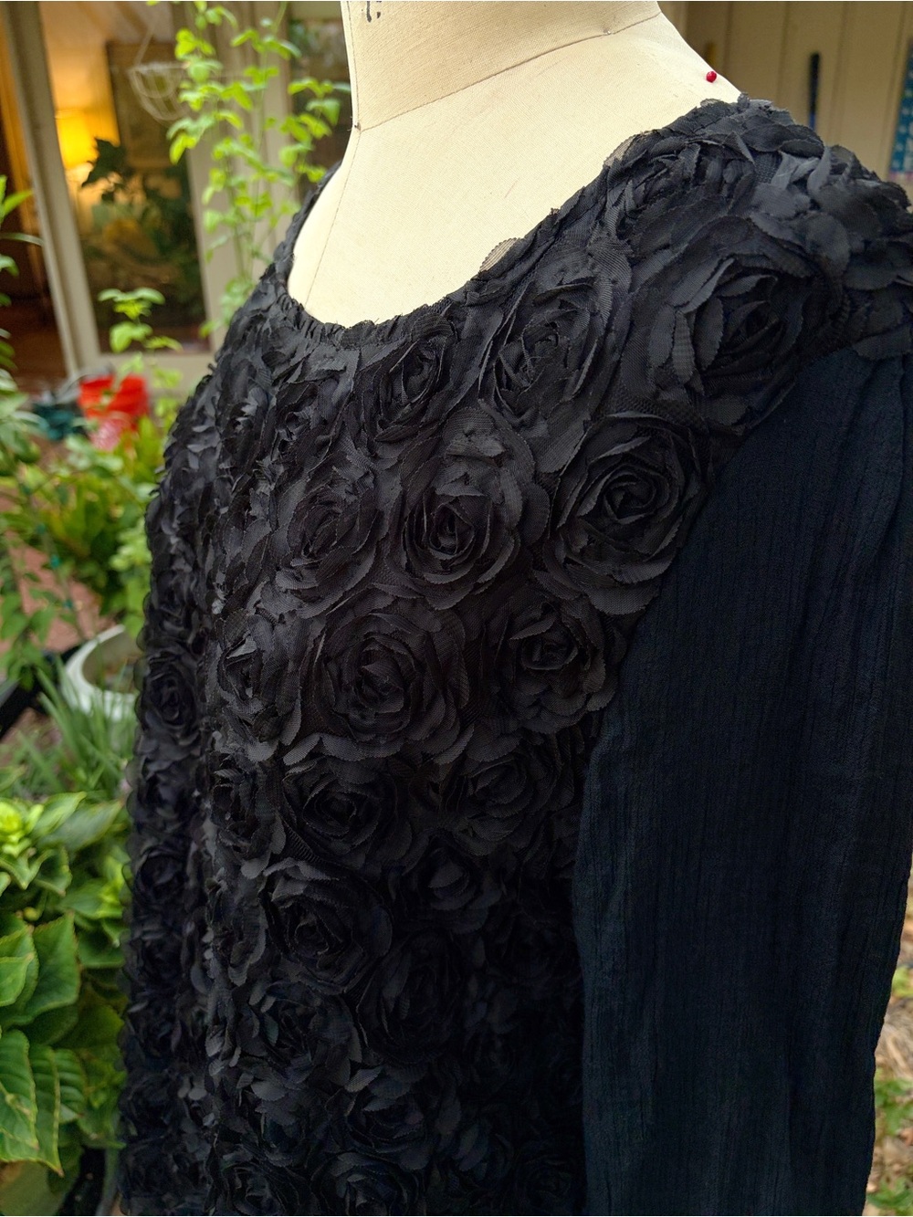 Lady Noiz Black 3D Rosette Ruffle Tunic Top 3/4 Sleeve 2XL Evening Cocktail